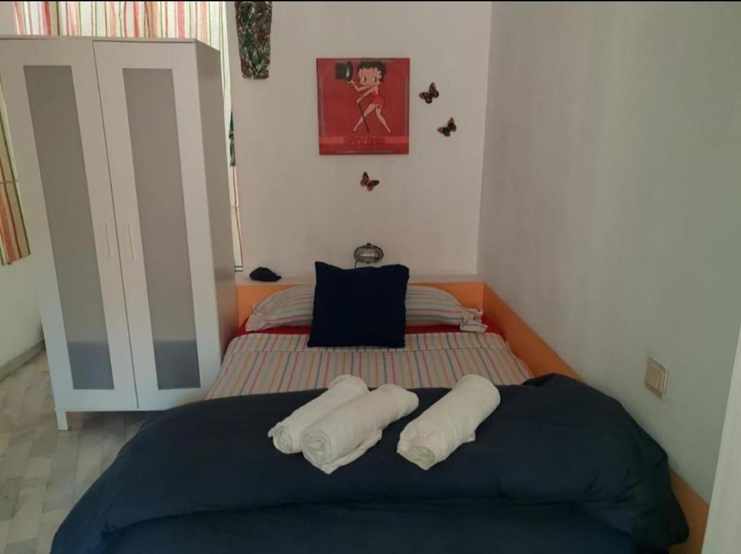 Apartamento Tipo Loth Alameda إشبيلية المظهر الخارجي الصورة